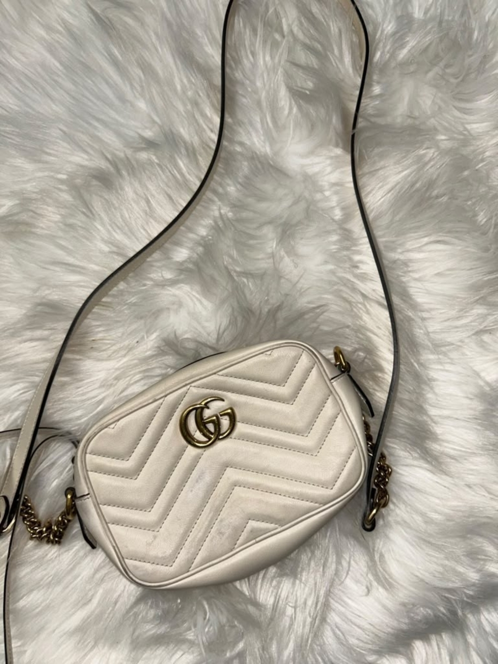 Gucci Ivory Chevron Quilted Leather Crossbody with Double G. Some Scuffs & Dirts